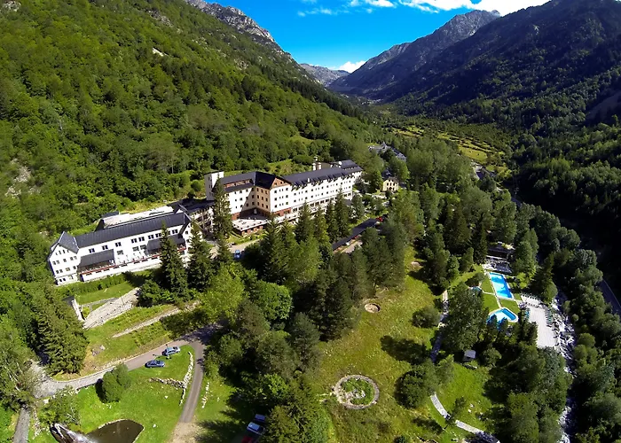 Hotel Manantial