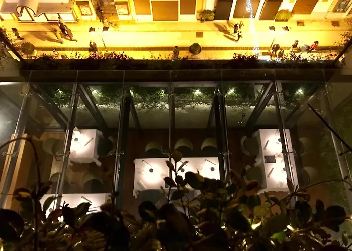 Baca Suites, Restaurant & Bar