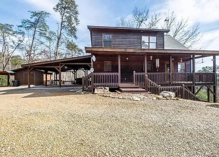 Mistletoe Cabin- Private Cabin W Views, Hottub, Pet Friendly