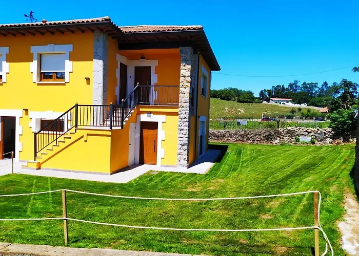 Apartamentos El Roju