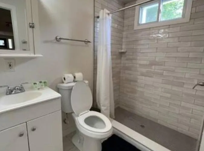 H1 One Bedroom Apt Downtown Stamford