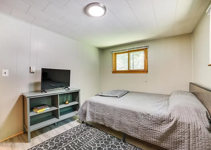 Prudenville Family Home W/ Game Room & Fire Pit!