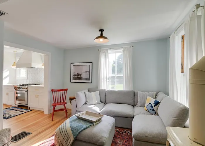 Downtown Bar Harbor Rental Home ~ 1 Mi To Acadia!