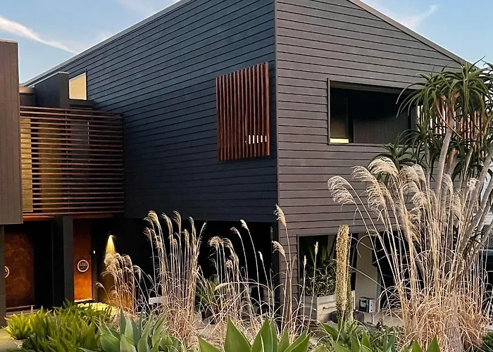 Hyams Beach House A - Brand New Lux Beach Oasis