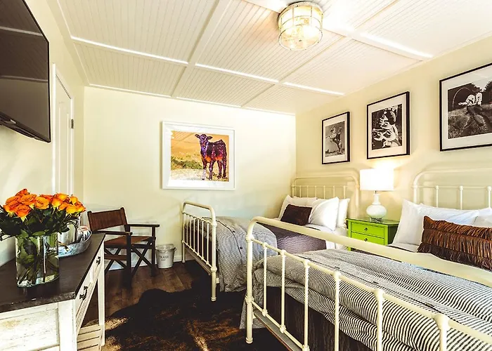 Stables Inn