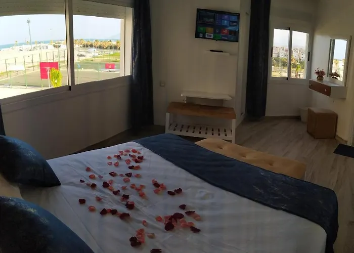 Hostal Mh Borj