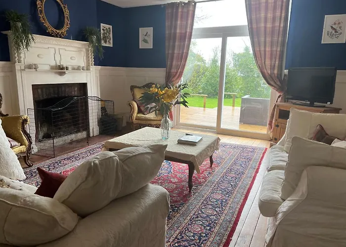 Guestling House