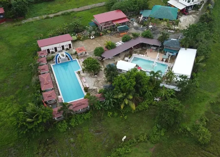 Pilot Hotel