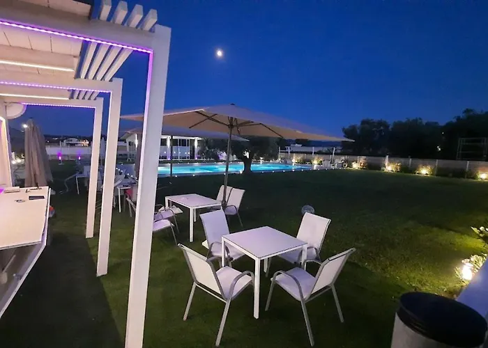 Pool Suite - Città Bianca
