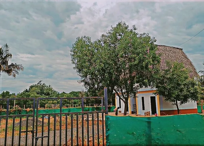 Bhuthacottage