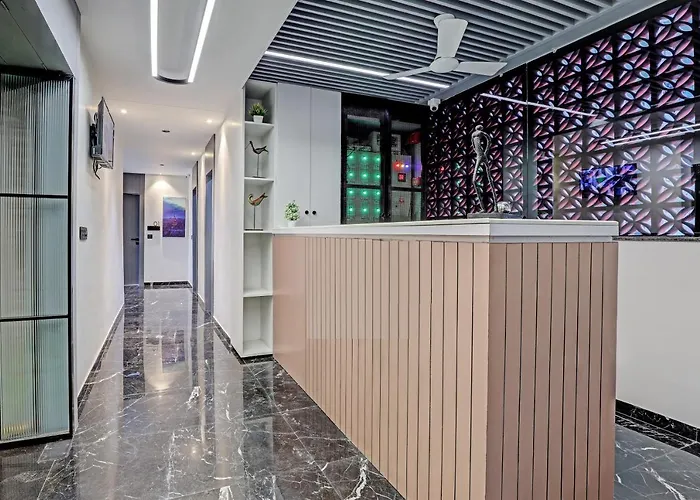 Hotel Lee Platinum