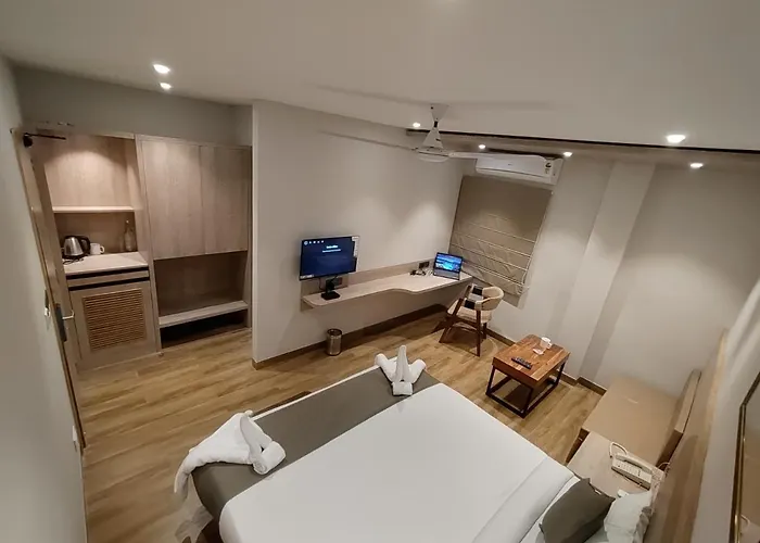 Firangipani Suites - A Corporate Boutique Hotel