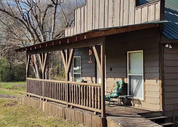10. Swan Creek Cabin