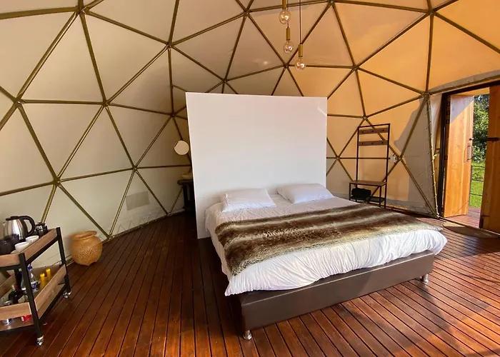 Casa Oro Glamping Hostel