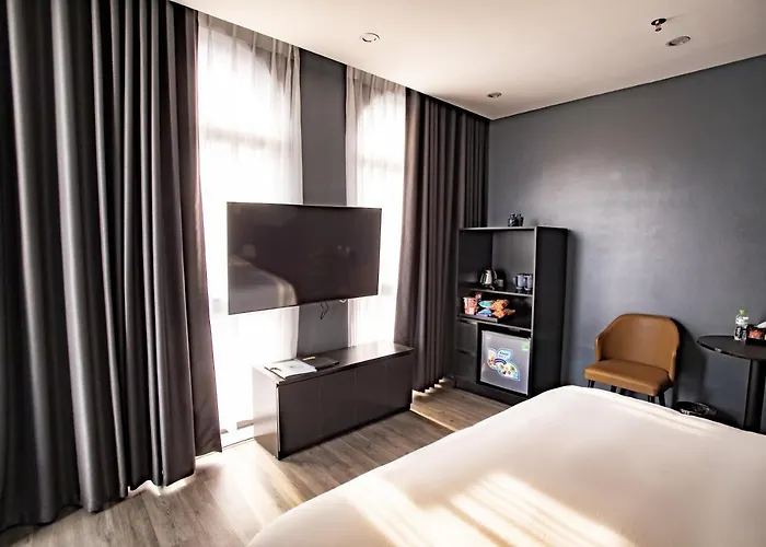 La Maison Boutique Hotel