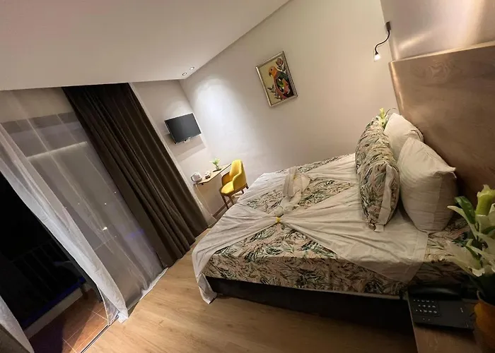 Hotel Beaux Arts