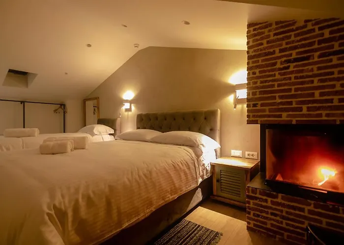 Elegance Boutique Hotel