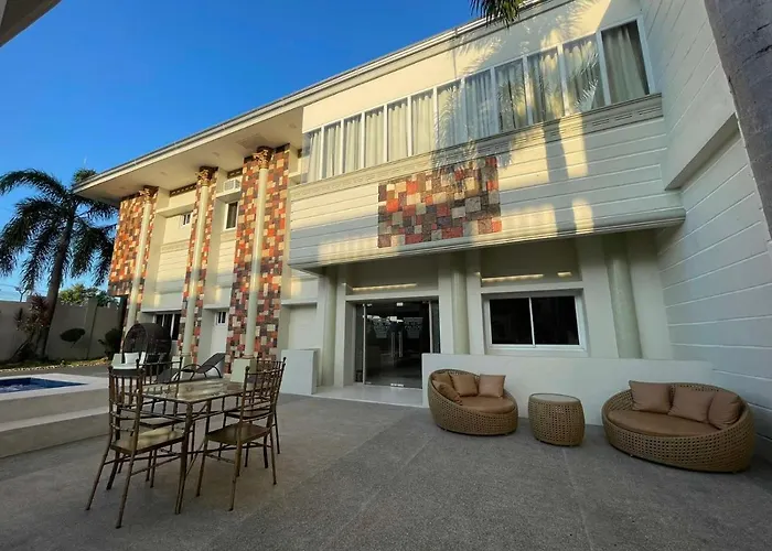 El Palacio Hotel & Resort