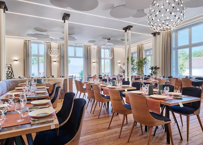 Le Grand Hotel, The Originals Relais