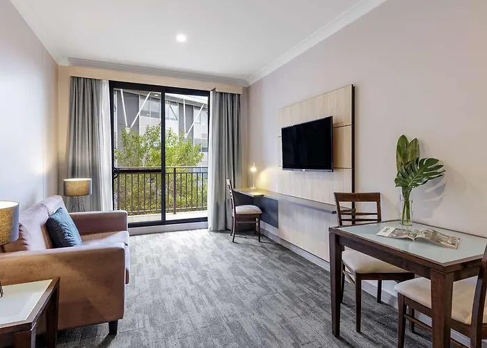 Oaks Sydney North Ryde Suites