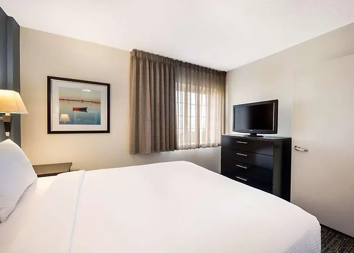 Sonesta Simply Suites Anaheim