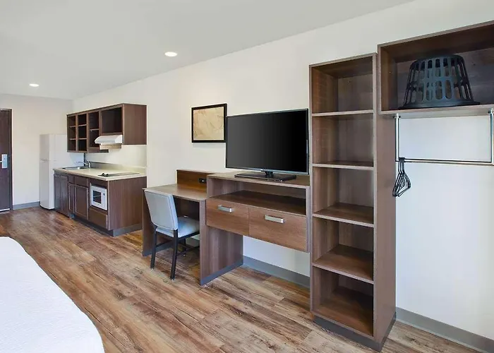 Extended Stay America Suites - Detroit - Rochester Hills
