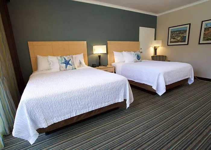 Inn By The Sea. La Jolla.