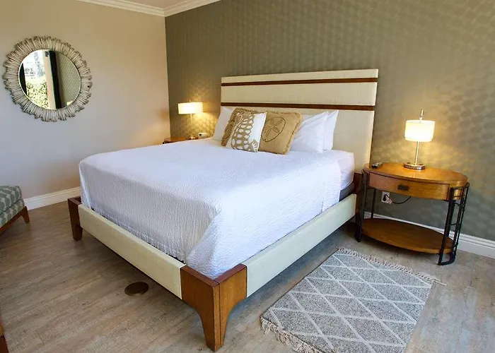 Inn By The Sea, La Jolla,