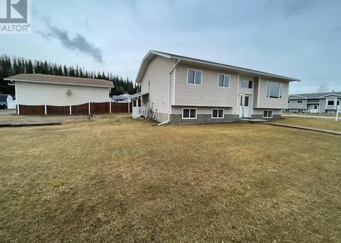 Hinton Alberta Vacation Home