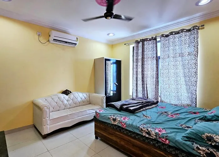 Gopal Hotel And Palace