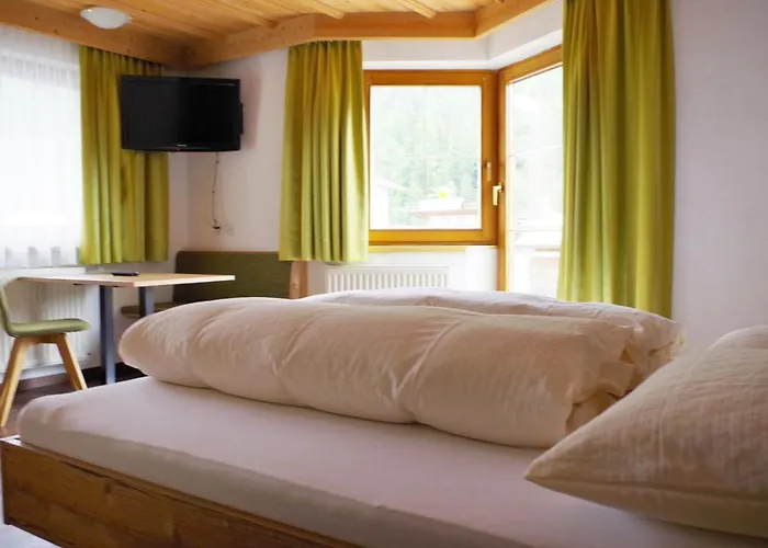 Hotel Edi