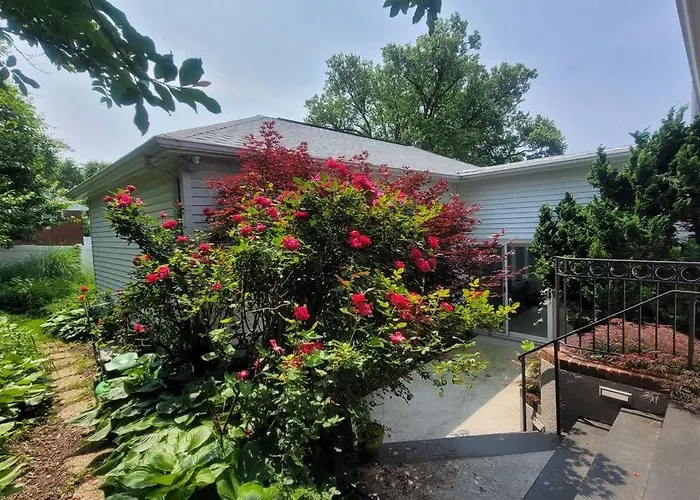 3 Bedroom W Indoor Pool Hotub