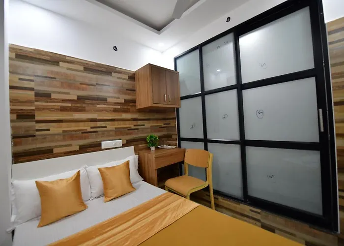 Hotel Surya Lodge