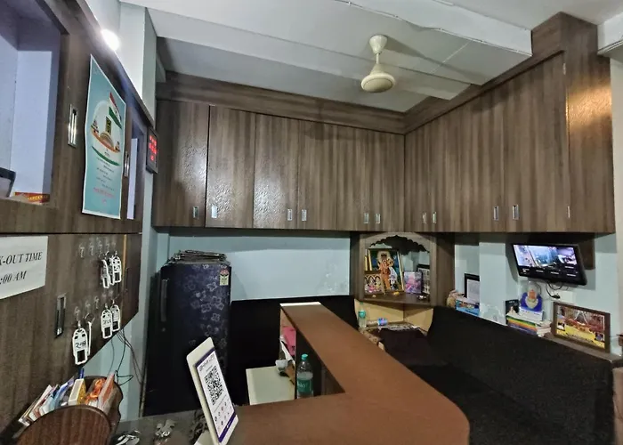 Hotel Chaitanya