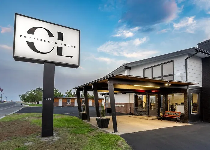 Copperhead Lodge