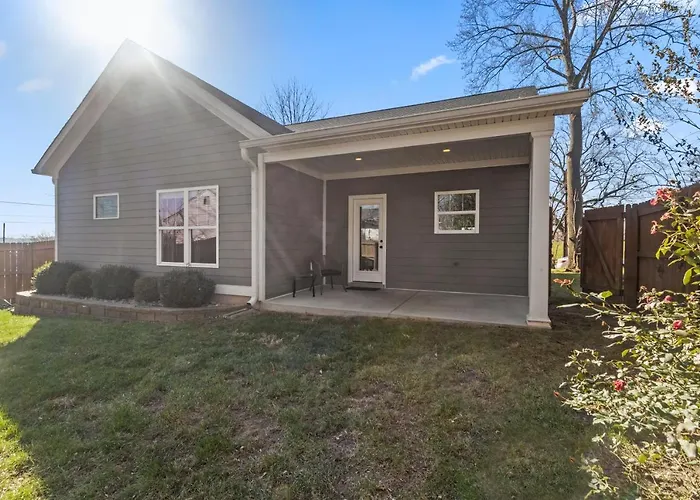 Newly Renovated Home Near Derby
