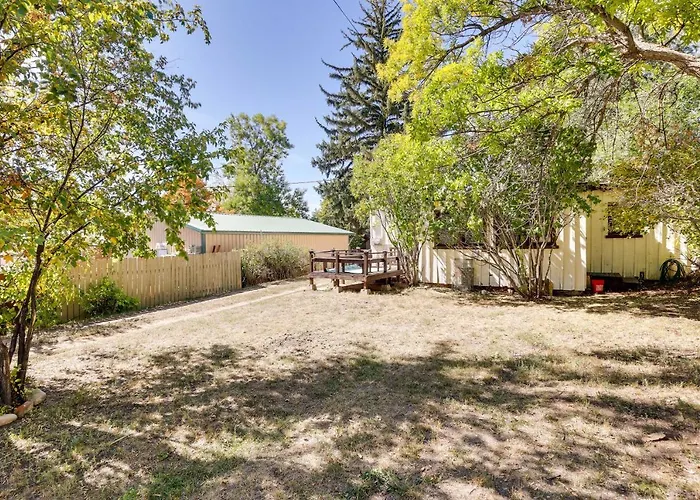Private Deck & Yard: Pet-Friendly Craig Townhome!