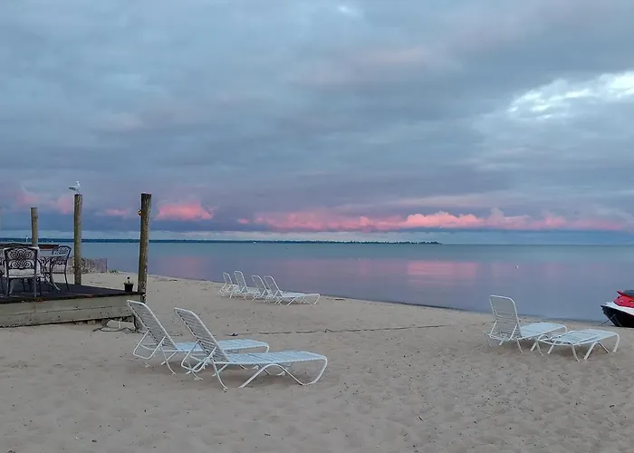 Pine Haven Beach Resort