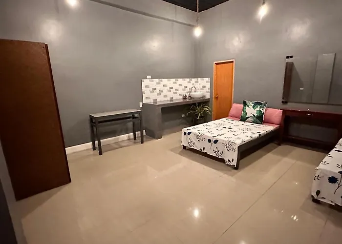Limewood Residences- Bago City Good For 4