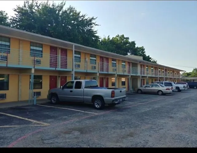 Budget Inn