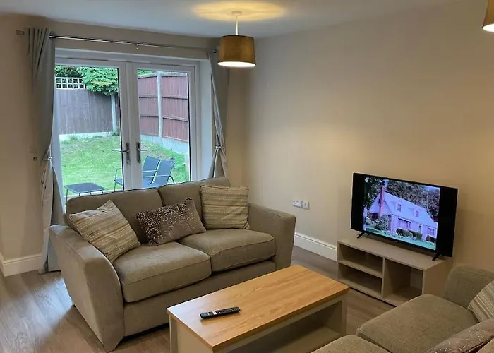 Beautiful Cottage In Ashbourne