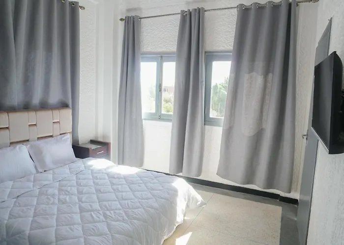Hotel Warda