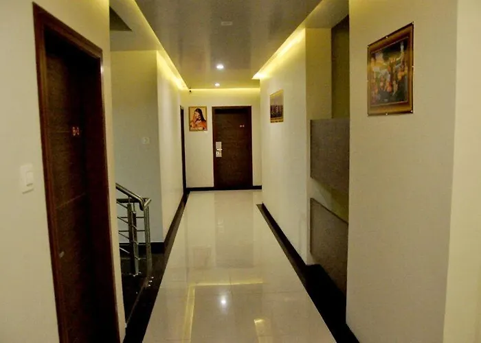 Indrani Hotel