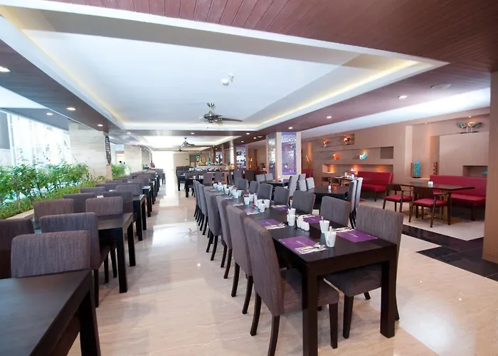 Quest San Denpasar By Aston