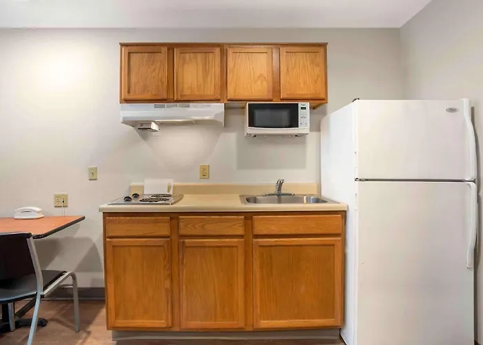 Extended Stay America Select Suites - Gulfport