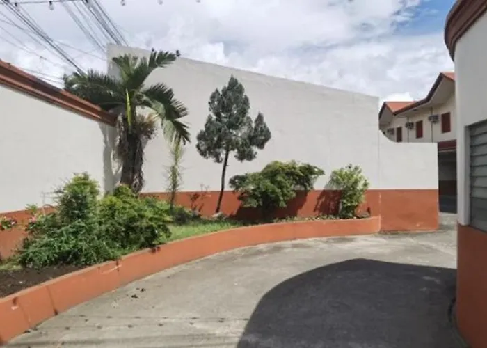 Ridge Park Hotel