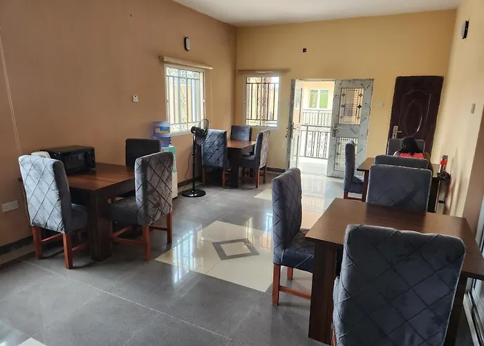 See Good Guest House Enimarire
