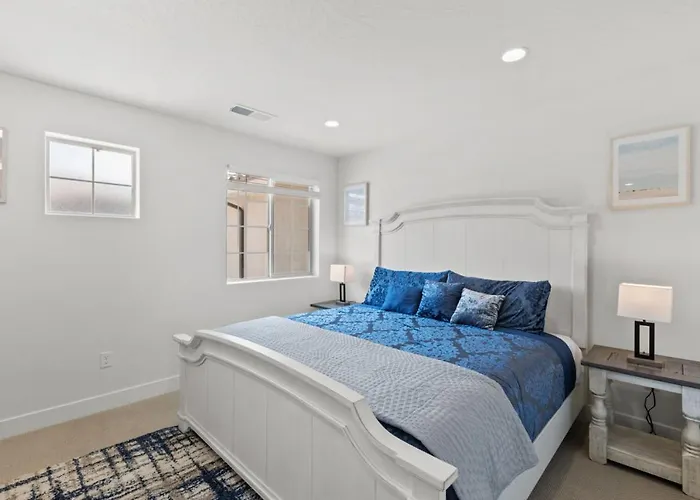 Adventure Base Camp Pet Friendly With Resort Living Pool, Arcade, Pickle-Ball