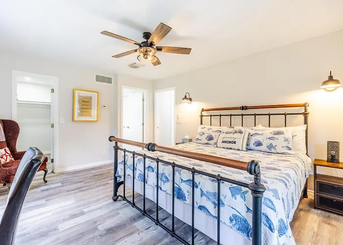 Relaxing Modern Farmhouse In Jupiter Farms. Family-And Dog-Friendly!
