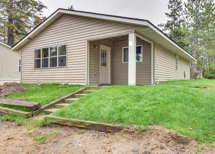 Lakefront Bemidji Getaway W/ Community Beach!